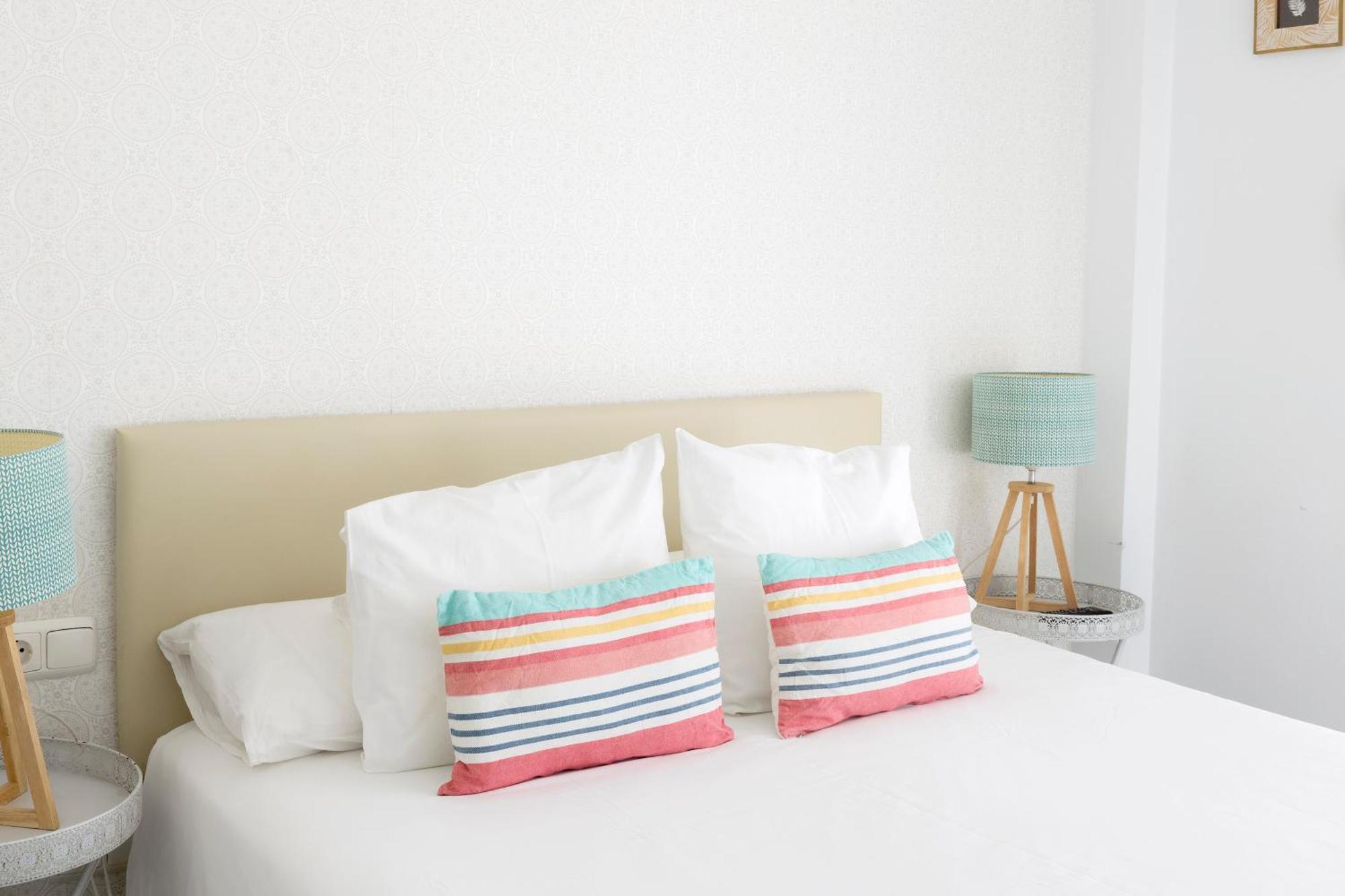 La Marina Suite Malaga Zewnętrze zdjęcie