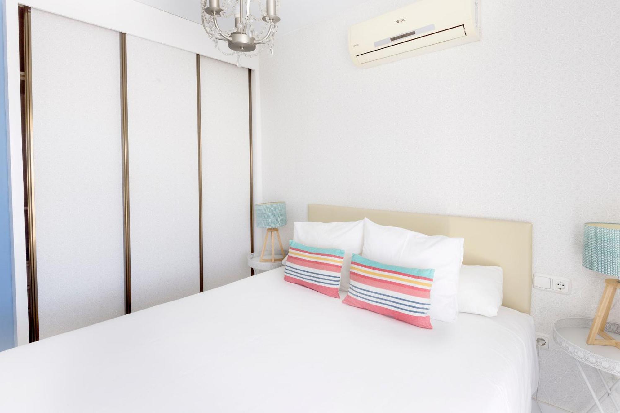 La Marina Suite Malaga Zewnętrze zdjęcie
