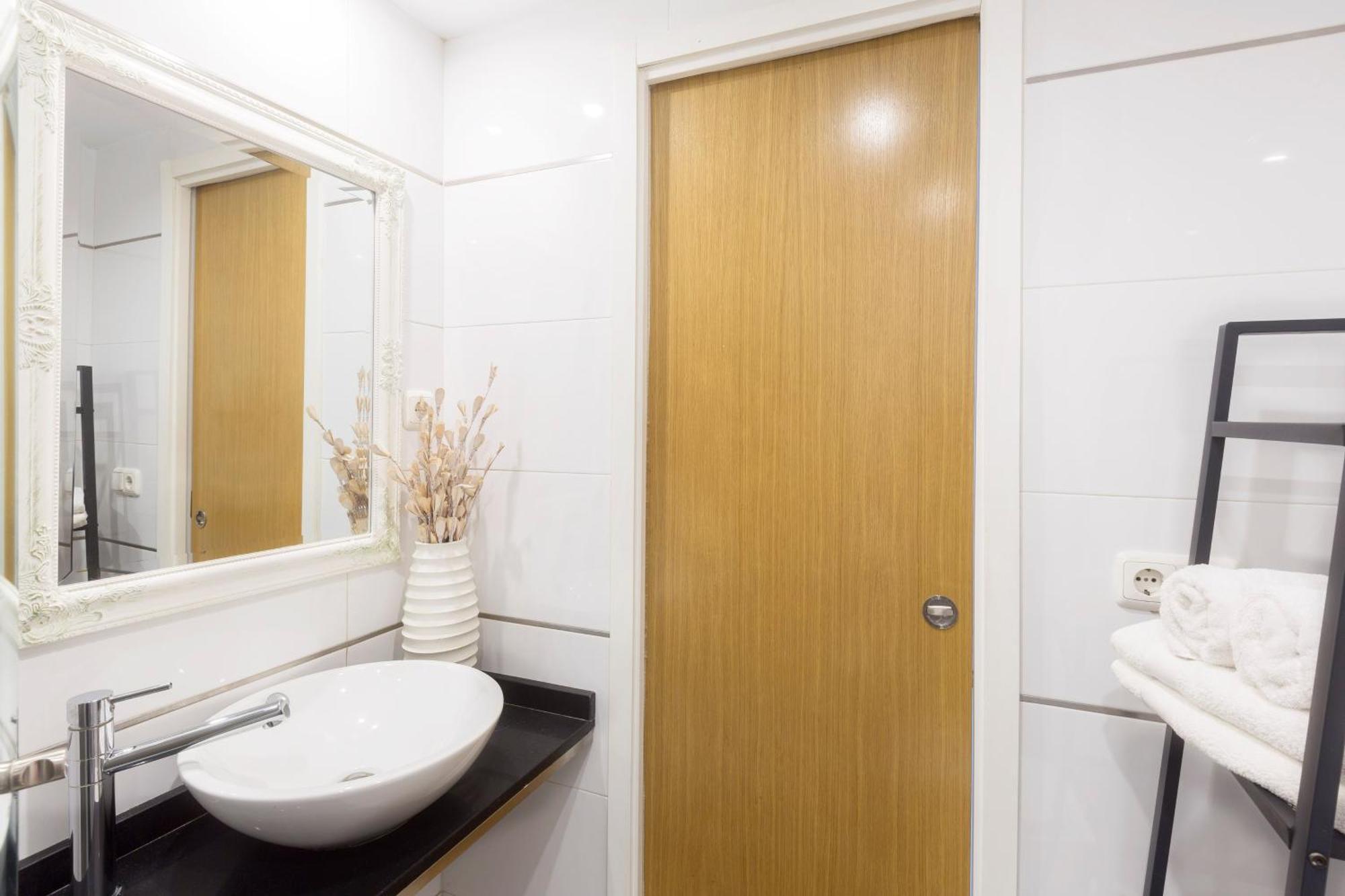 La Marina Suite Malaga Zewnętrze zdjęcie