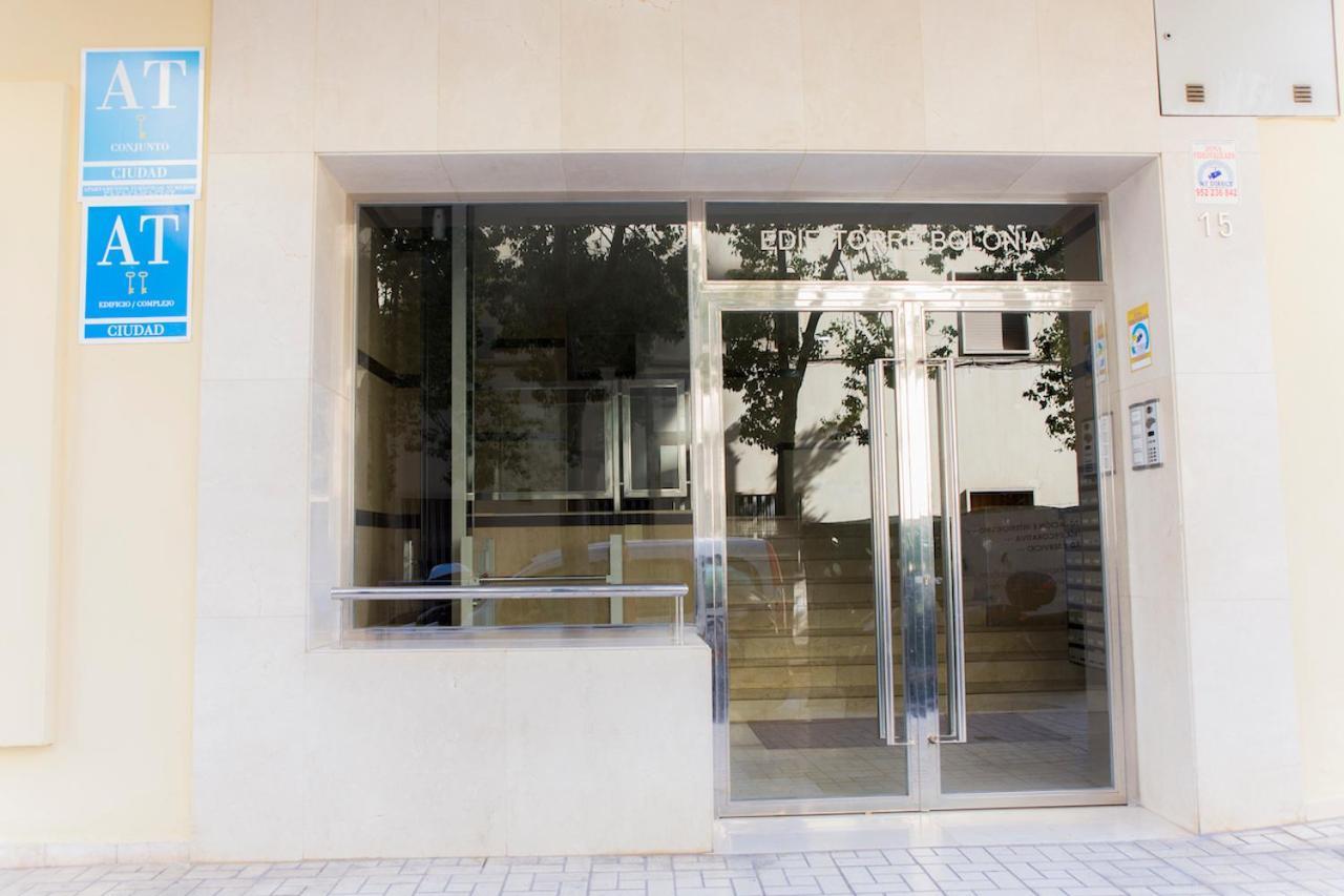 La Marina Suite Malaga Zewnętrze zdjęcie