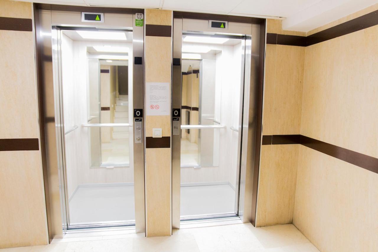 La Marina Suite Malaga Zewnętrze zdjęcie